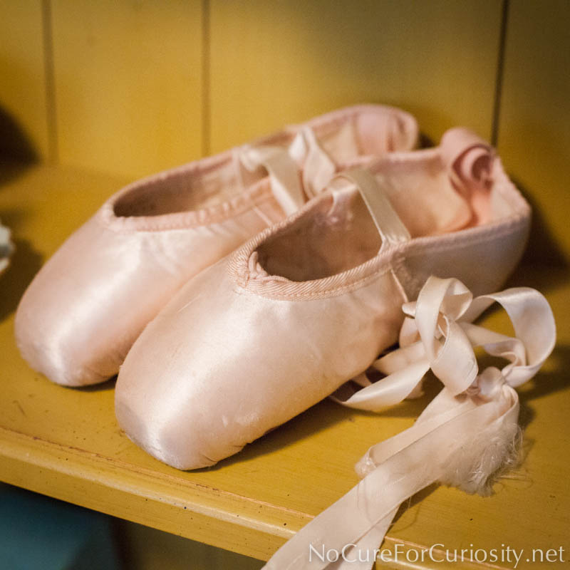 Pink ballet toe shoes